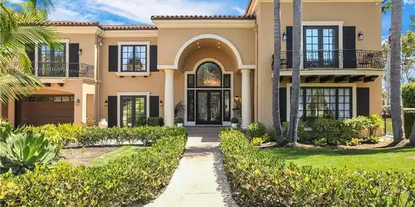 6 Riverstone
