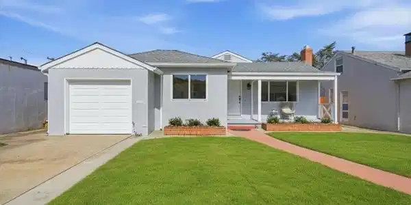 750 Acacia Avenue