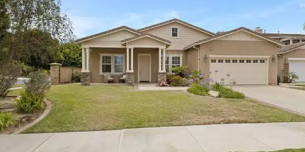 2001 Turnberry Drive