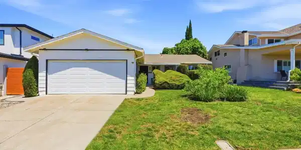 1865 Big Bend Drive