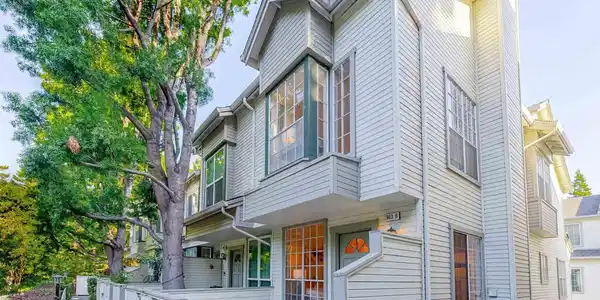 983 Belmont Terrace