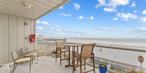 77 N Ocean Avenue