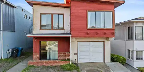 64 Crestview Avenue