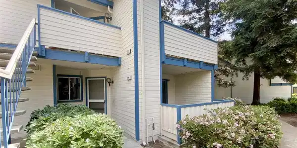 374 Sequim Cmn