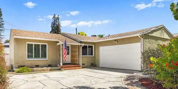 5849 W 76th Street