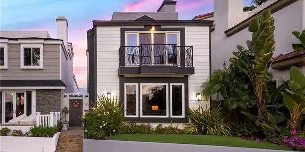 1713 Electric Avenue