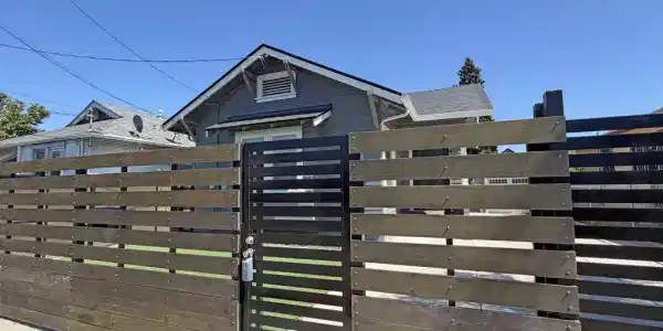 2122 69Th Ave