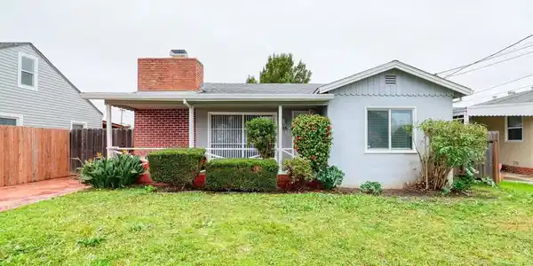 215 Roney Ave