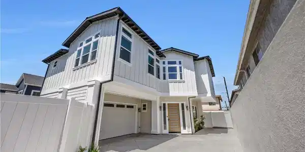 2619 Huntington Lane