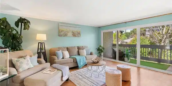 810 Camino Real