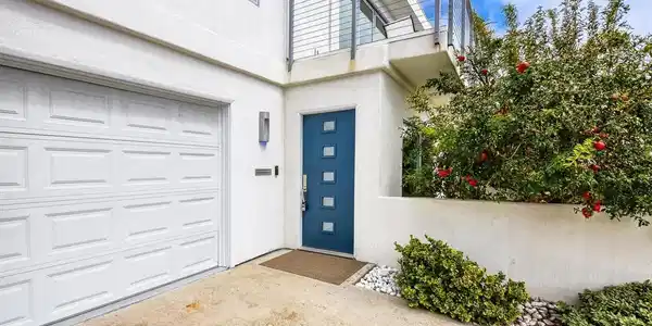 5379 La Jolla Mesa