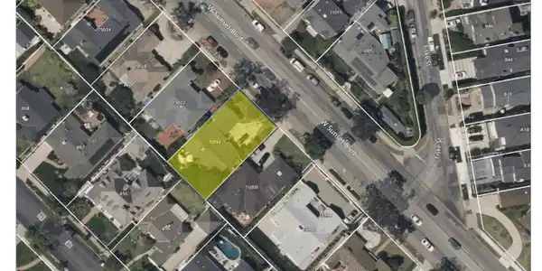 15014 W Sunset Boulevard
