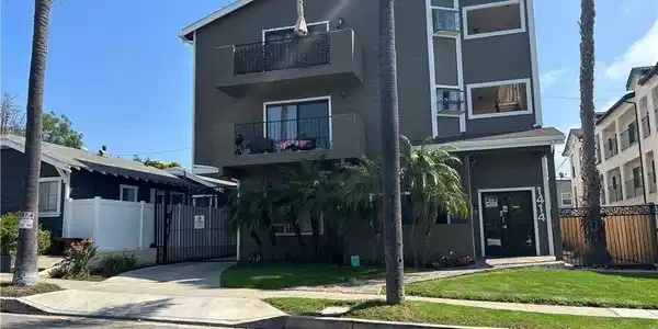 1414 Coronado