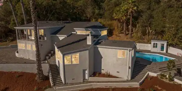 532 Moonrise Lane