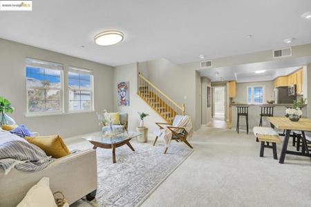 6130 Old Quarry Loop