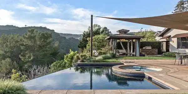 2473 La Condesa Drive