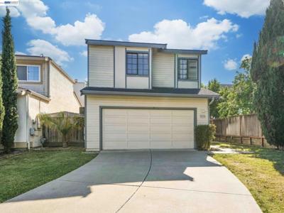 34219 Kenwood Dr