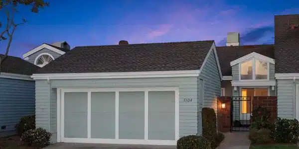 7104 Lantana
