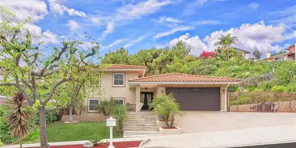 4784 Browndeer Lane