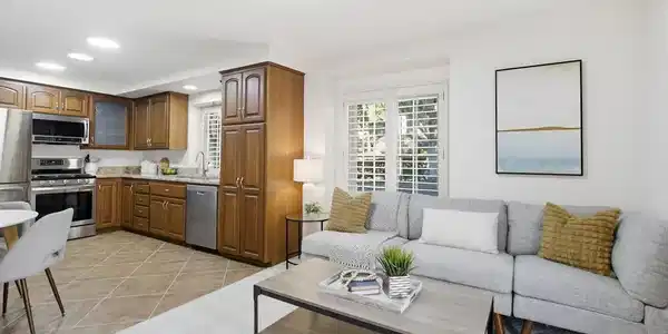 3613 CAMINITO CARMEL LANDING
