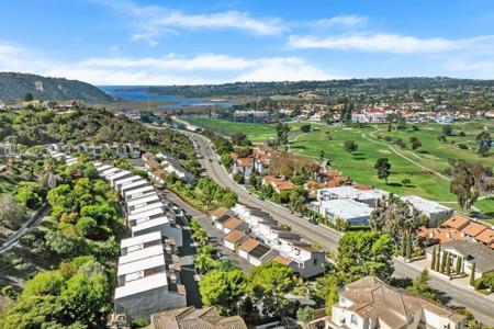 2433 La Costa Ave.