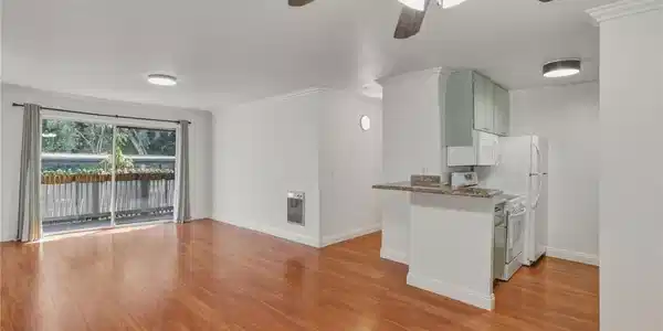 3601 W Hidden Lane