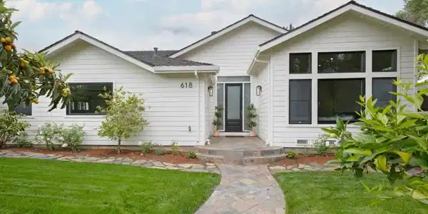 618 Panchita Way