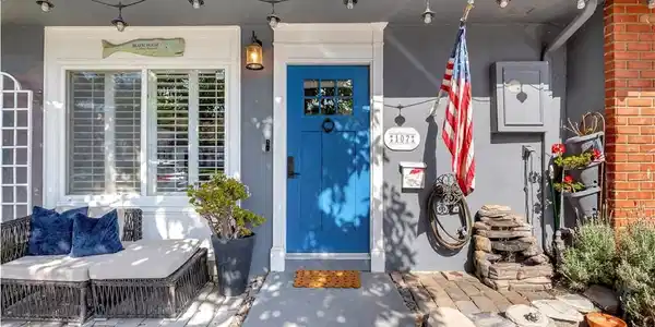 107 Yorktown Lane