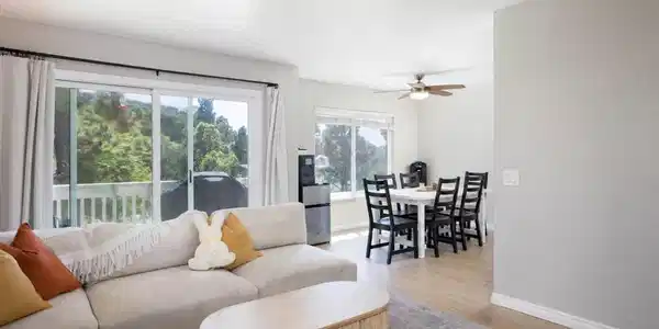 4241 Mesa Vista Way, Unit 5