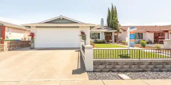 4339 Queensboro Way