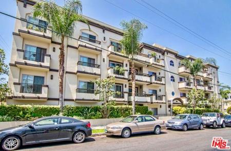 951 Granville Avenue