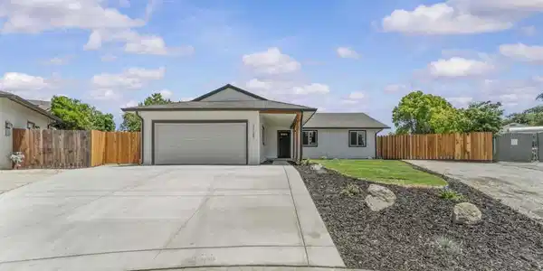 2729 Alamo Ct