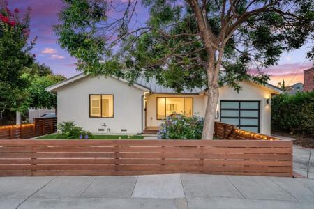 571 Anza Street