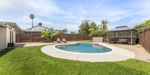 4527 Chinook Court