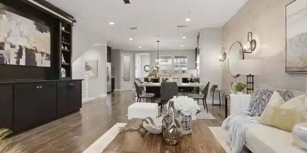 3584 Peralta Blvd