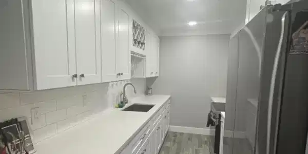 4081 Clayton Rd