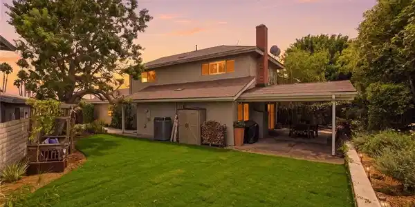 2336 Cynthia Court