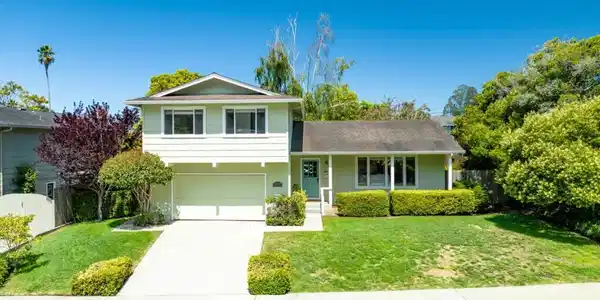 916 Balboa Avenue