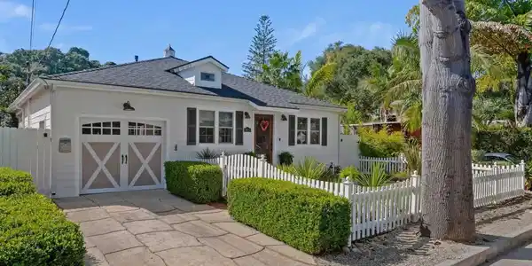 1815 Mountain Avenue
