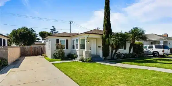 748 Douglas Avenue