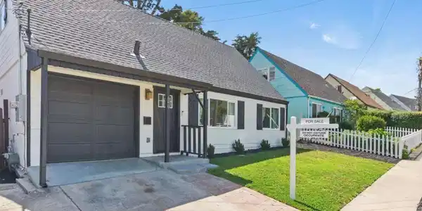 640 Heather Court