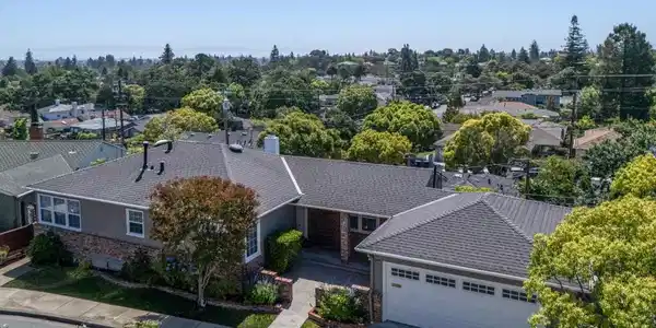 1029 Lupin (Lower) Way