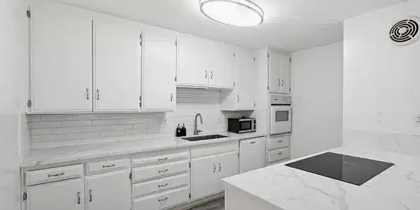 4444 W Point Loma Blvd