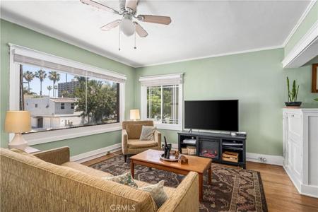 218 W 9th Street