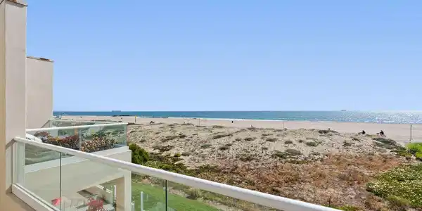7301 Vista Del Mar
