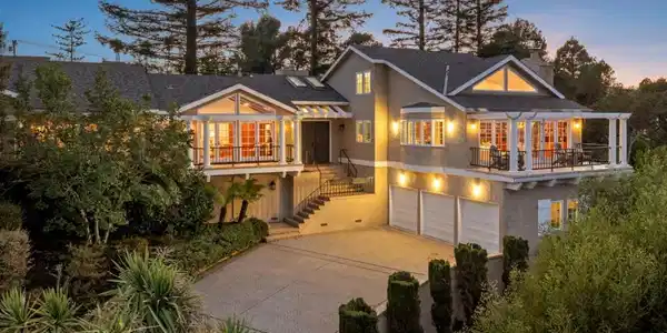 30 Live Oak Lane