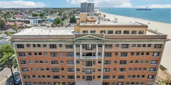 1030 E Ocean Blvd