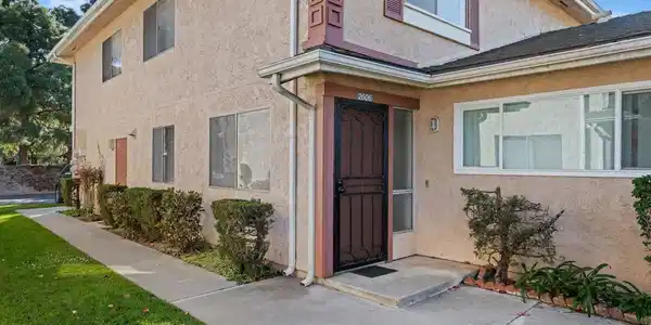 2606 Rudder Avenue
