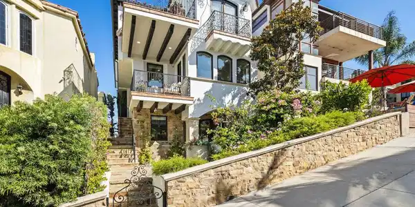 229 24th Street