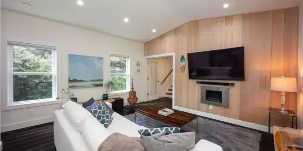 655 Vue De Mer Avenue